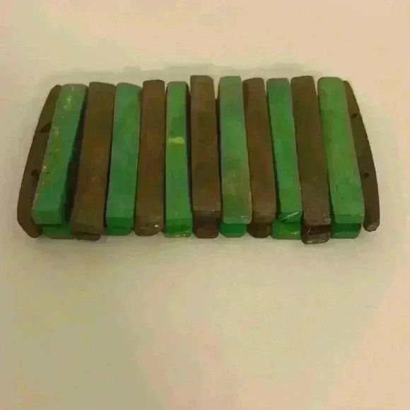 🐳 Green and Brown Wooden Striped Stretch Bracelet - Picture 7 of 15